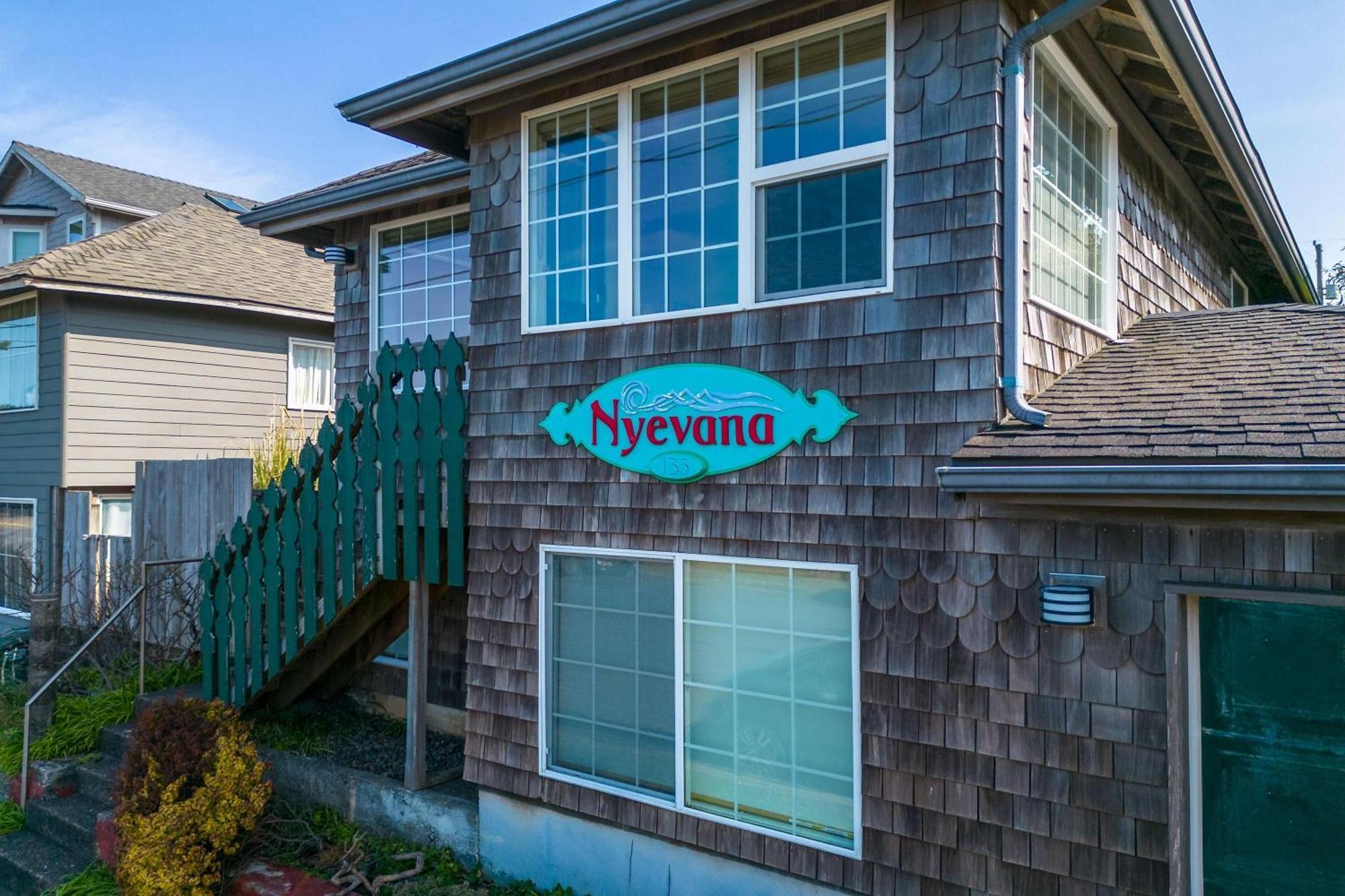 Nyevana Beach House Tour de Tour de Newport Extérieur photo